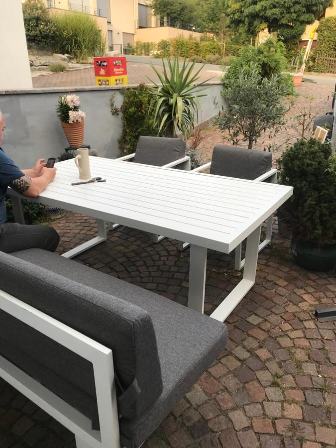 Ue Villa 4 Zimmer Hirschaid Exteriör bild