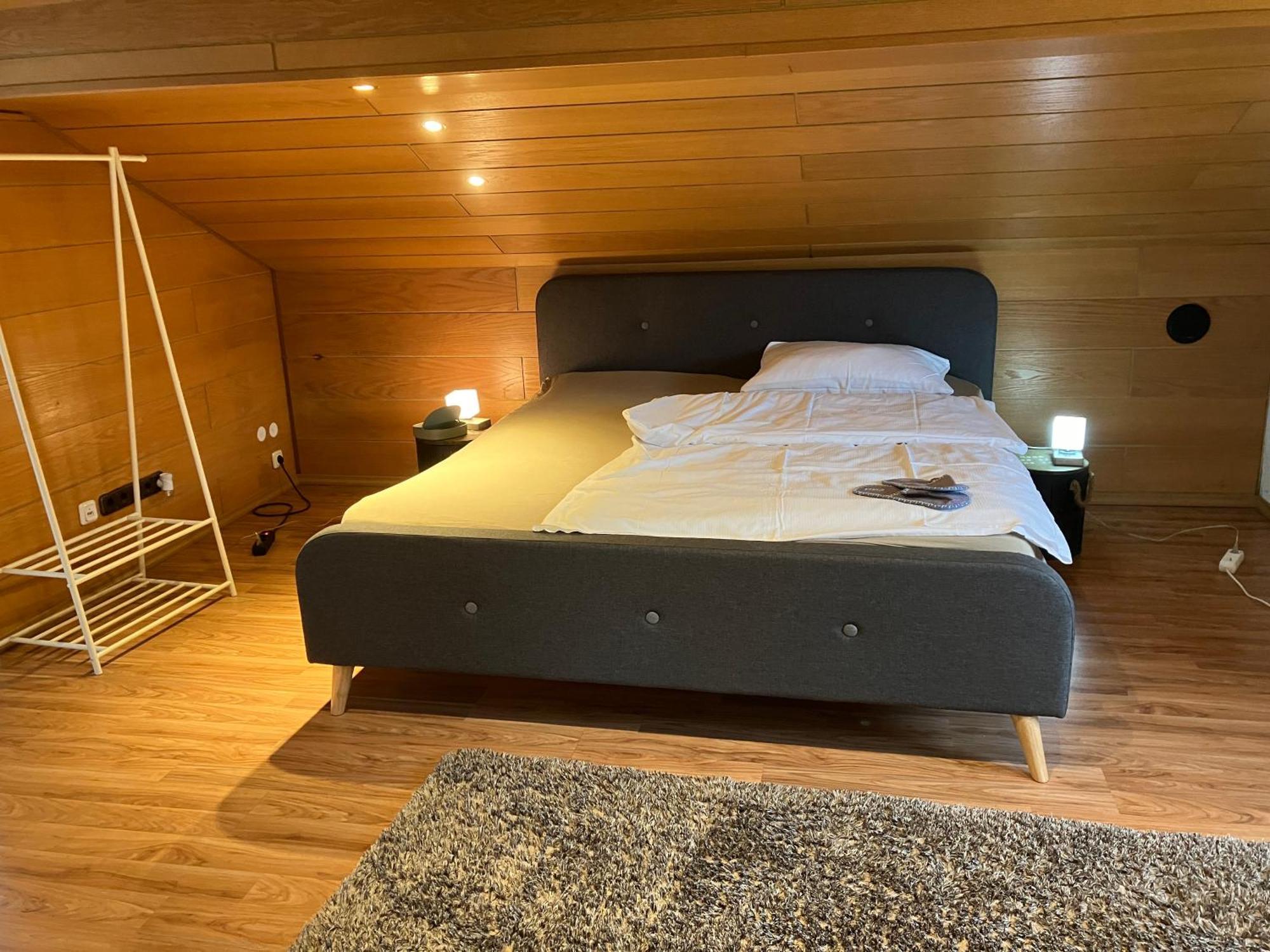 Ue Villa 4 Zimmer Hirschaid Exteriör bild